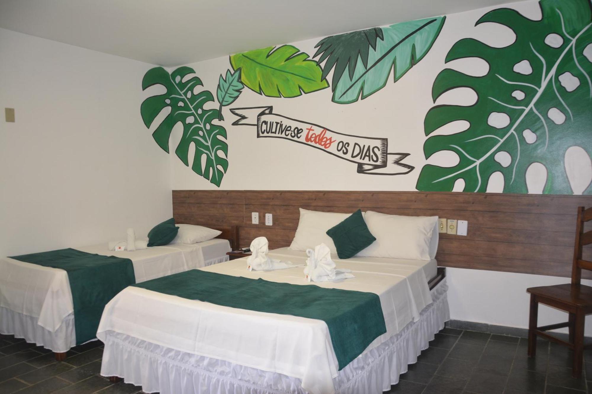 Hotel Brisa Dos Abrolhos Alcobaça Dış mekan fotoğraf