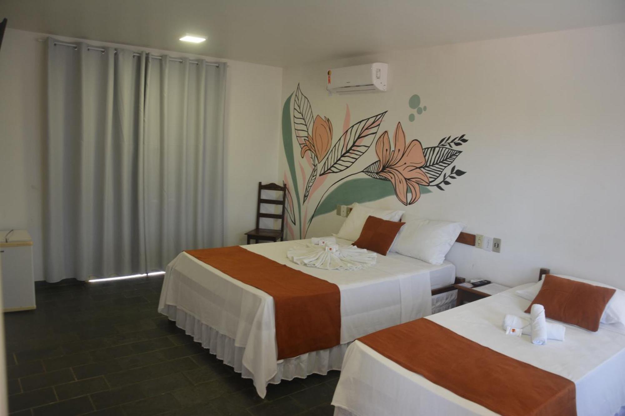 Hotel Brisa Dos Abrolhos Alcobaça Dış mekan fotoğraf